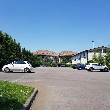 Quick Flat Lucini - Private Garden And Parking