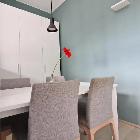 Quick Flat Lucini - Private Garden And Parking Appartement Milan